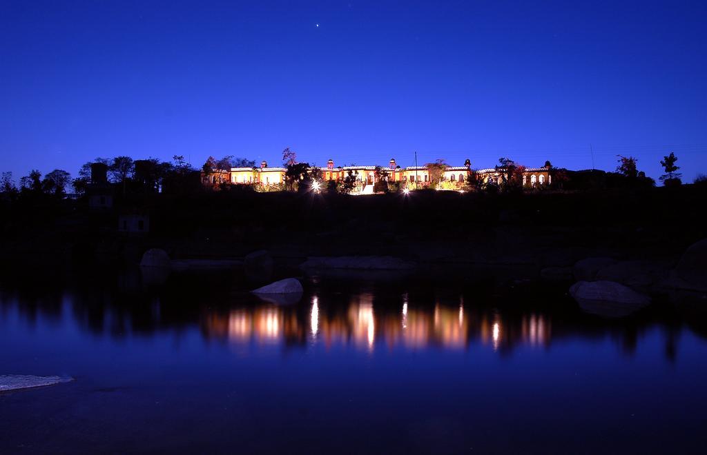 Bundelkhand Riverside Orchha Exterior photo
