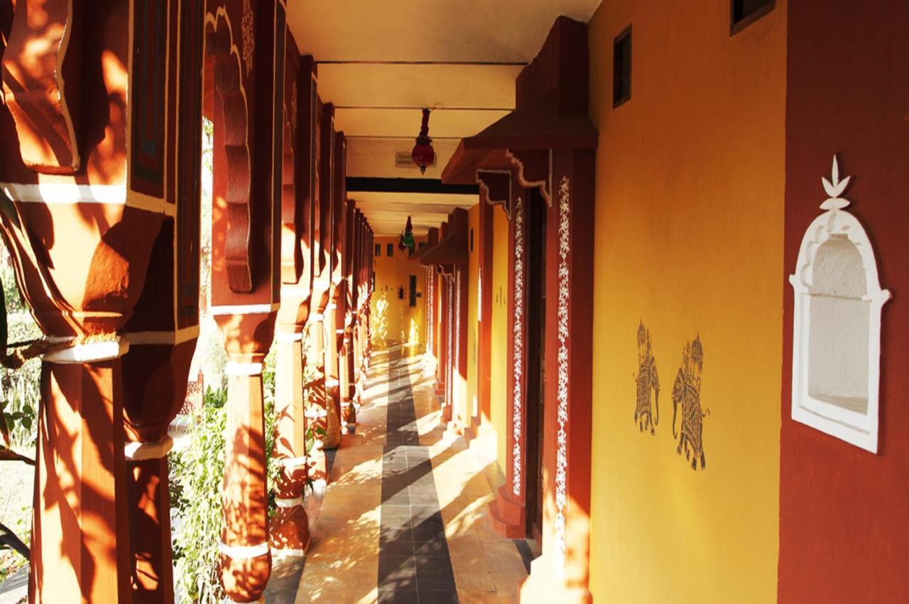 Bundelkhand Riverside Orchha Exterior photo